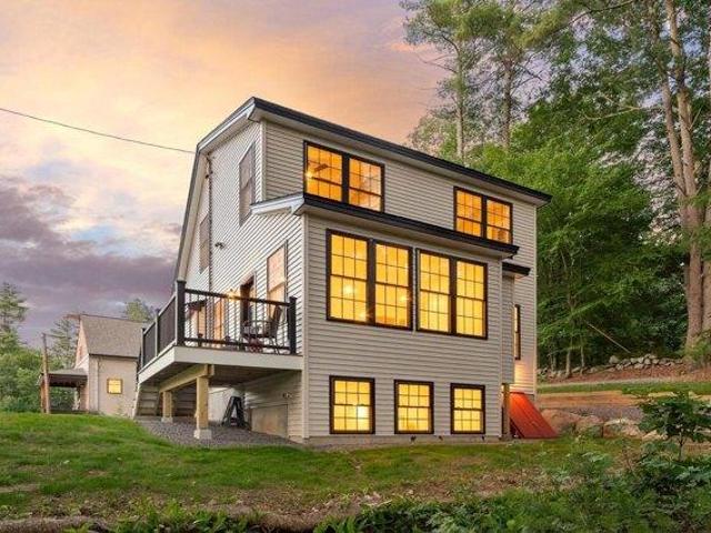 house with 2 bedroom, Hampstead NH ES105413902