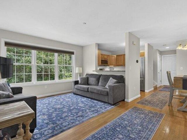 house with 2 bedroom, Hampstead NH ES105418098