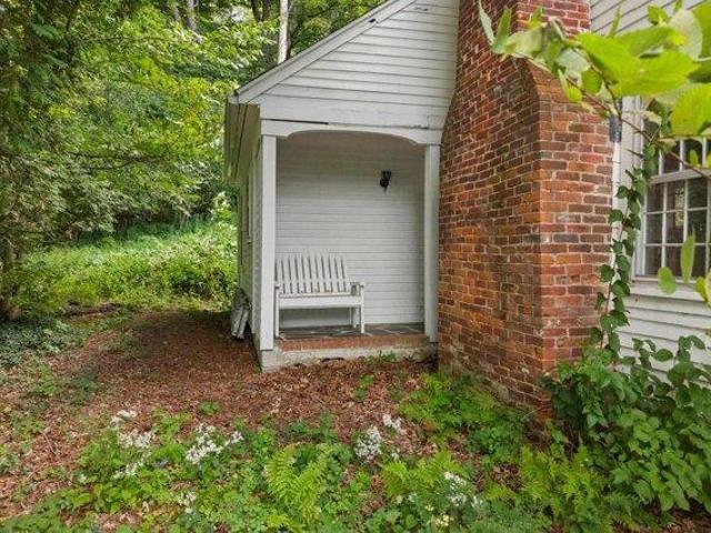 house with 2 bedroom, Hancock NH ES105577471