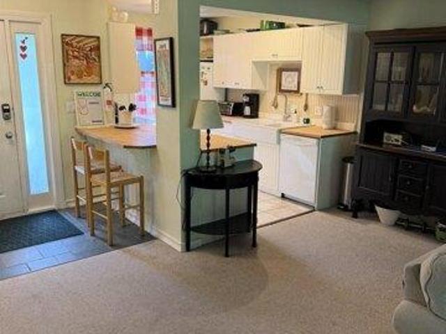 house with 2 bedroom, Hartford VT ES105441636
