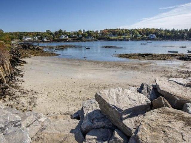house with 2 bedroom, Harpswell ME ES105590440