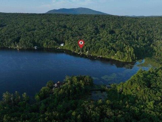 house with 2 bedroom, Harrisville NH ES105630414