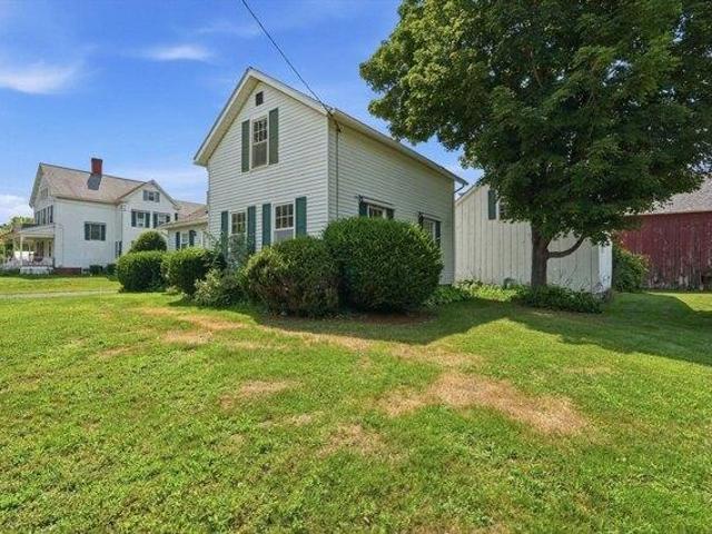 house with 2 bedroom, Hatfield MA ES105330685