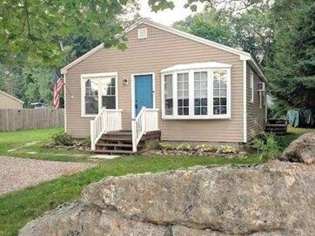 house with 2 bedroom, Hebron CT ES105424146