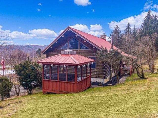 house with 2 bedroom, Herkimer NY ES103626292