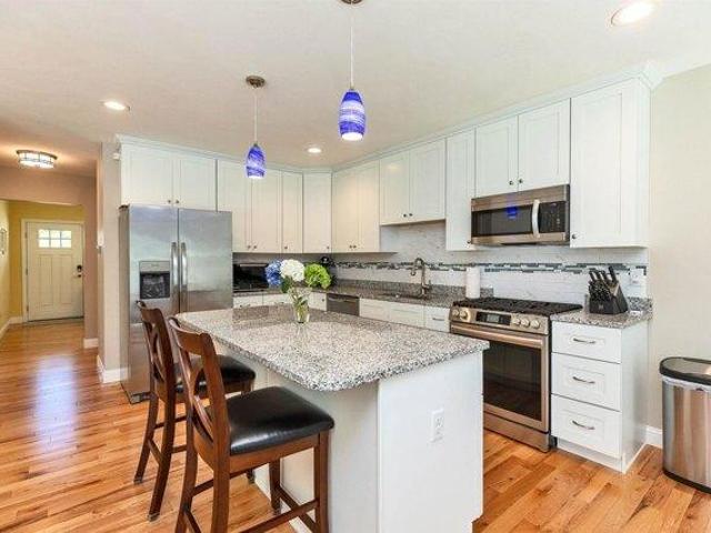 house with 2 bedroom, Hollis NH ES104331333