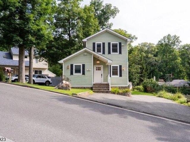 house with 2 bedroom, Hopatcong NJ ES105255325