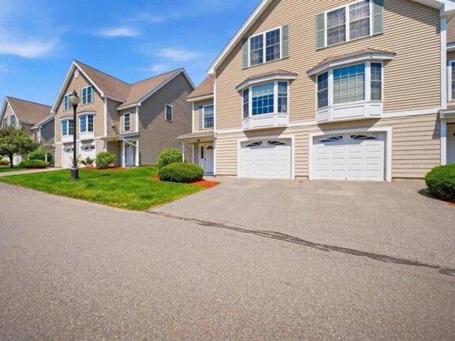 house with 2 bedroom, Hudson NH ES104351162