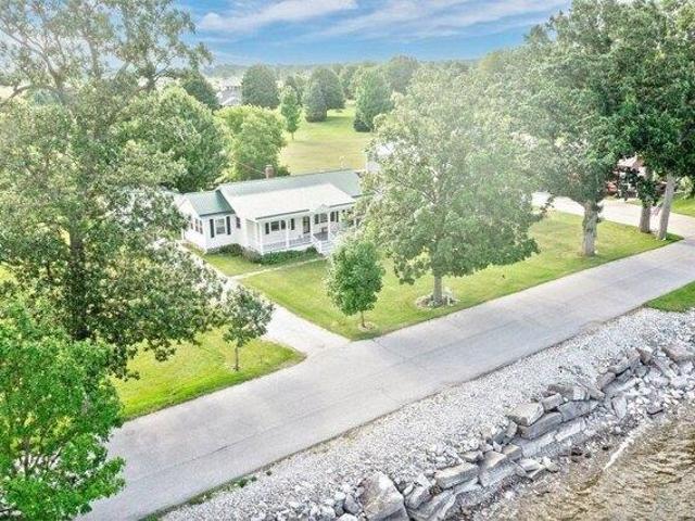 house with 2 bedroom, Isle La Motte VT ES105561747