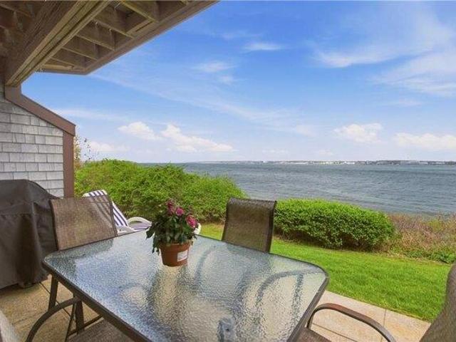 house with 2 bedroom, Jamestown RI ES105474412