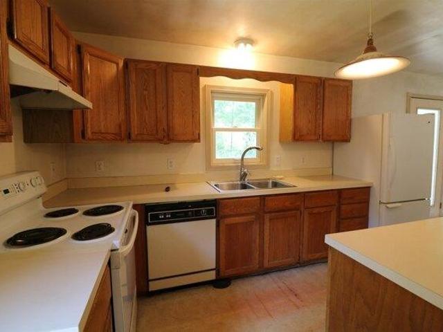 house with 2 bedroom, Jaffrey NH ES104541297