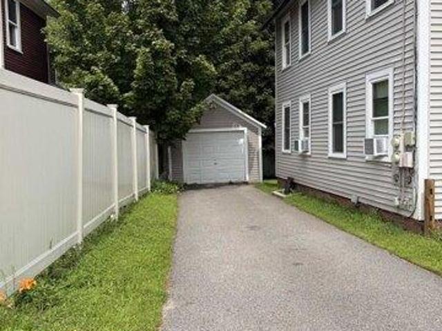 house with 2 bedroom, Keene NH ES105512924
