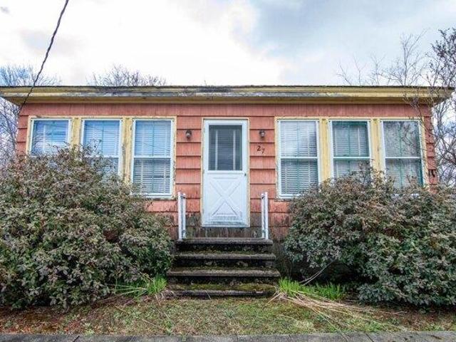 house with 2 bedroom, Lewiston ME ES105766845