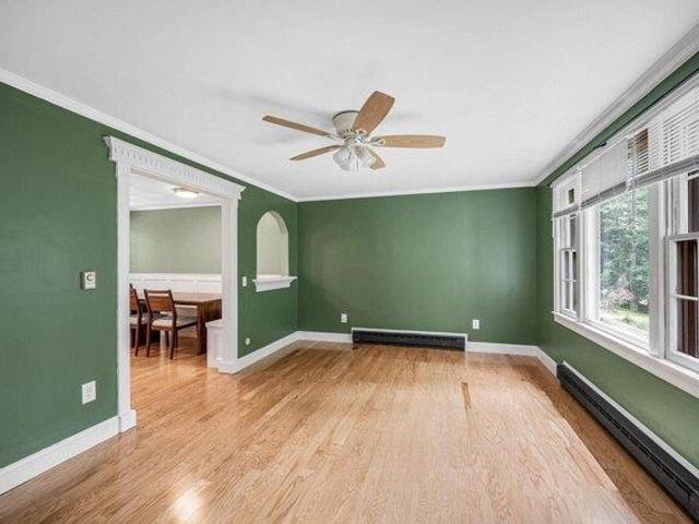 house with 2 bedroom, Londonderry NH ES104510641
