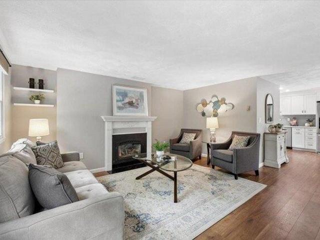 house with 2 bedroom, Londonderry NH ES104511043