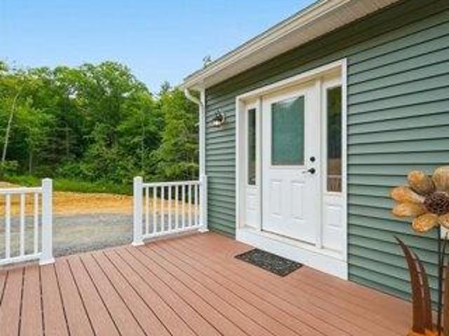 house with 2 bedroom, Loudon NH ES105558550
