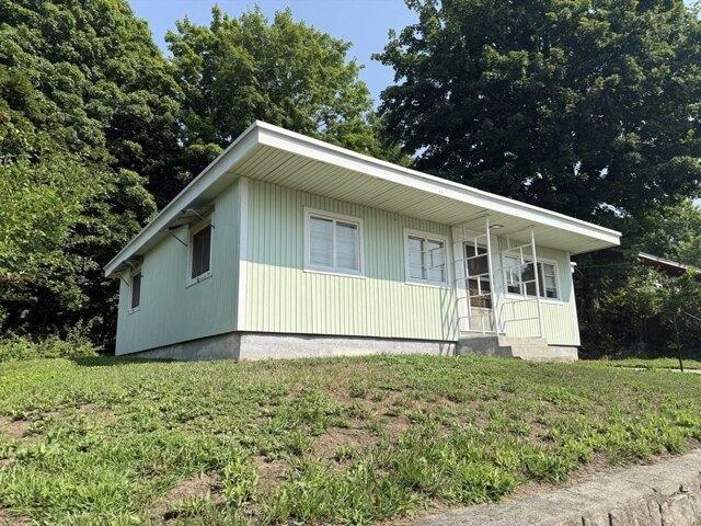 house with 2 bedroom, Lowell MA ES105384085