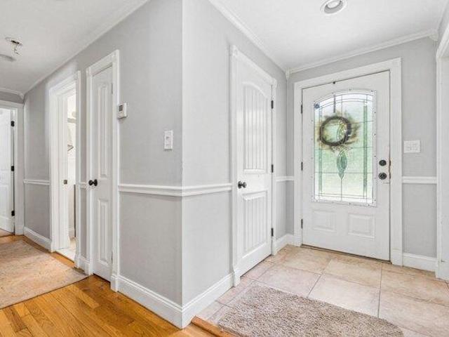house with 2 bedroom, Lunenburg MA ES105367202