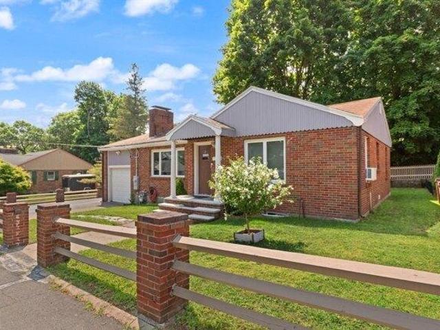 house with 2 bedroom, Lynn MA ES105586536