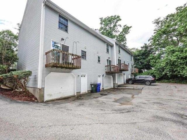 house with 2 bedroom, Manchester NH ES104542659