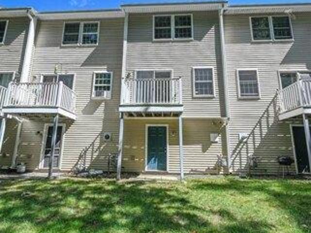 house with 2 bedroom, Manchester NH ES105577723