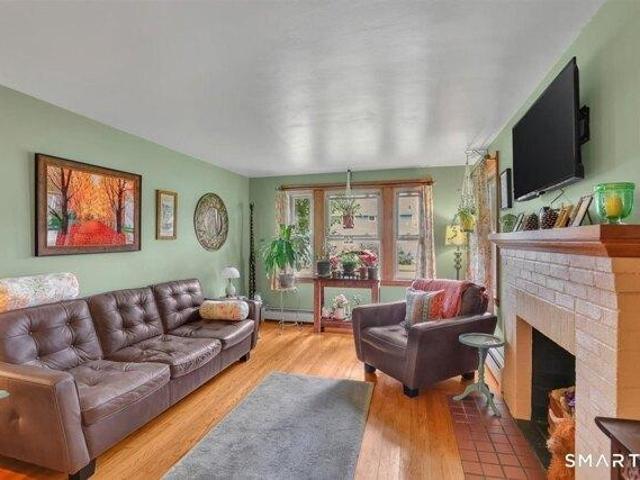 house with 2 bedroom, Manchester CT ES105610973
