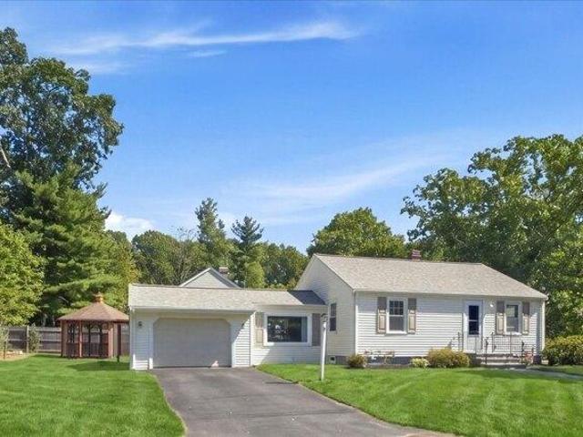 house with 2 bedroom, Mansfield MA ES105591351