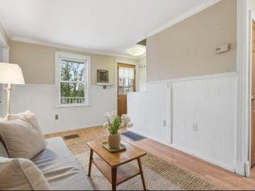 house with 2 bedroom, Malden MA DS103498200