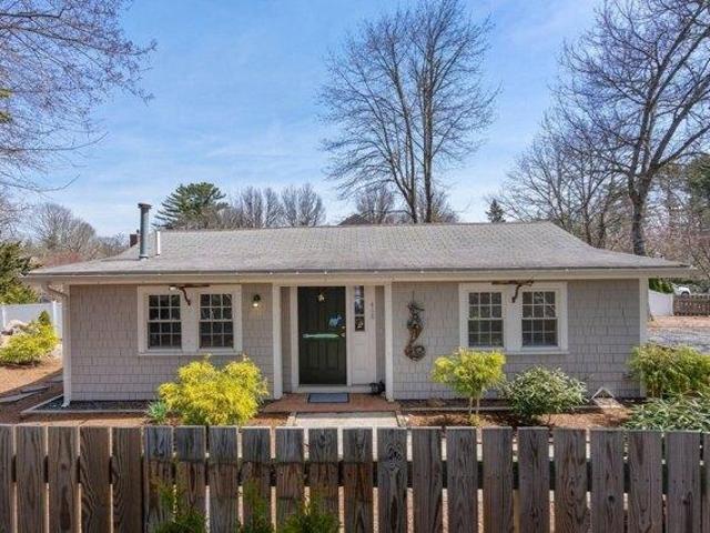 house with 2 bedroom, Marion MA ES105562162