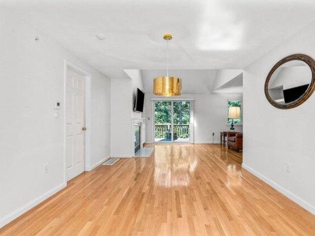 house with 2 bedroom, Mashpee MA ES105658131