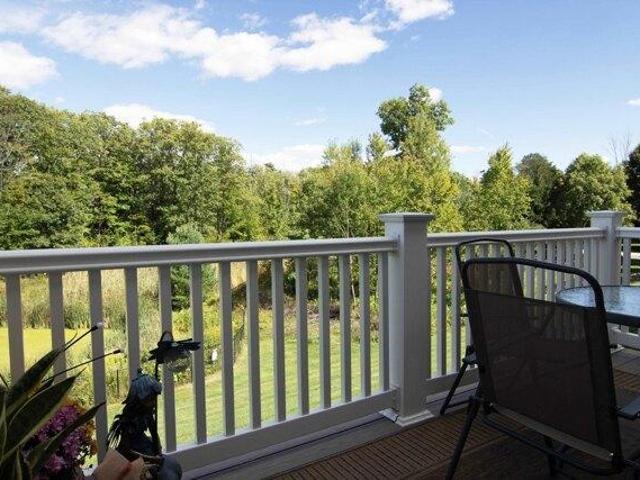 house with 2 bedroom, Meredith NH ES105660657