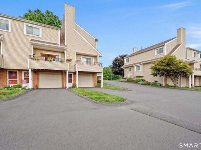 house with 2 bedroom, Meriden CT ES105426901