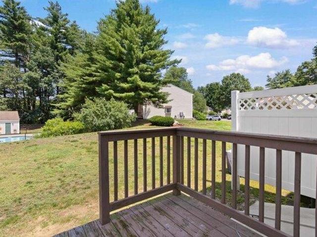 house with 2 bedroom, Merrimack NH ES104331521