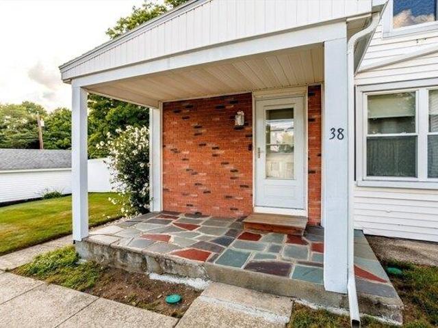 house with 2 bedroom, Methuen MA ES105535029