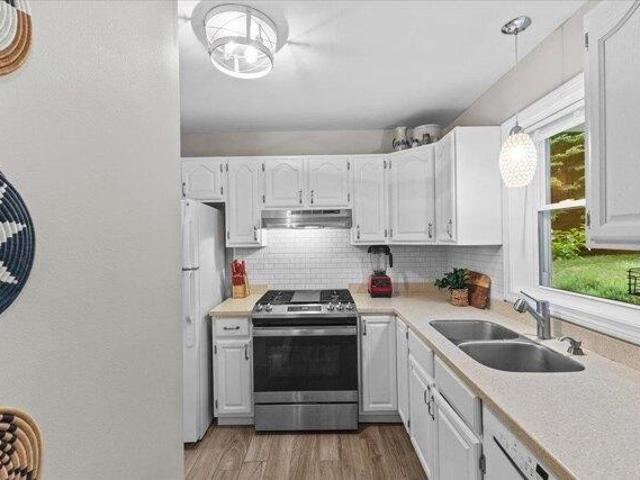 house with 2 bedroom, Milton VT ES104115721