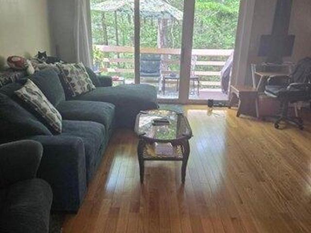 house with 2 bedroom, Milford NH ES104408287