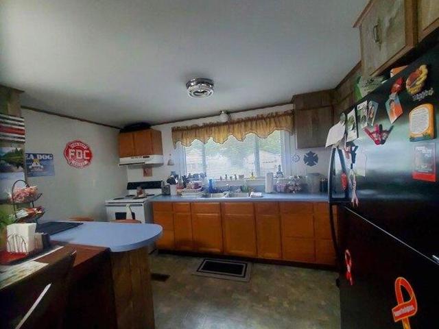 house with 2 bedroom, Millinocket ME ES105557908