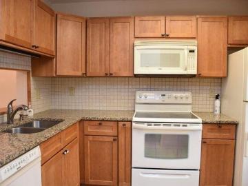 house with 2 bedroom, Montpelier VT DS103437565