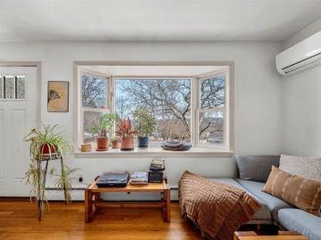 house with 2 bedroom, Montpelier VT ES103436806