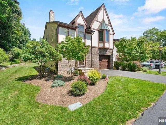 house with 2 bedroom, Montvale NJ ES105587079