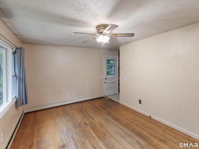 house with 2 bedroom, Montville CT ES104720693