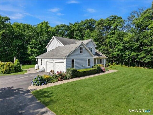house with 2 bedroom, Montville CT ES104811718