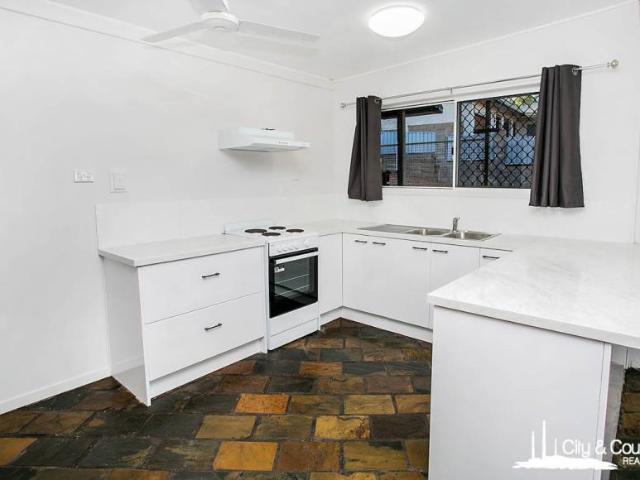 For Rent 2 Bedroom House Mount Isa QLD DS102625531