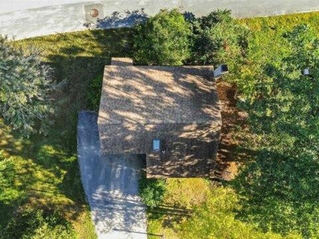 house with 2 bedroom, Nashua NH ES105575461