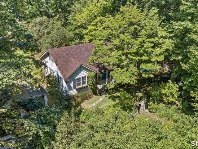house with 2 bedroom, New Canaan CT ES105536992