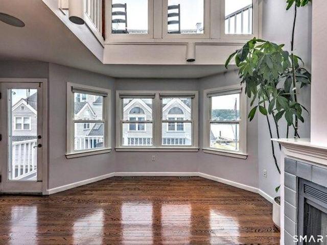 house with 2 bedroom, New Haven CT ES104605142