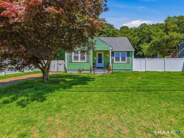 house with 2 bedroom, New Haven CT ES105414077