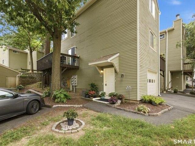 house with 2 bedroom, New Haven CT ES105426154