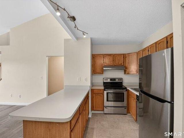 house with 2 bedroom, New Haven CT ES105589007