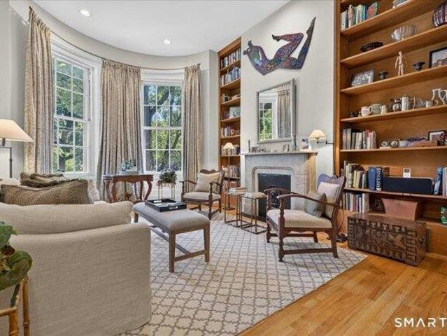 house with 2 bedroom, New Haven CT ES105614263